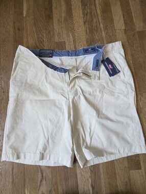 Vineyard Vines Men's Flat Front Chino Shorts in Cream